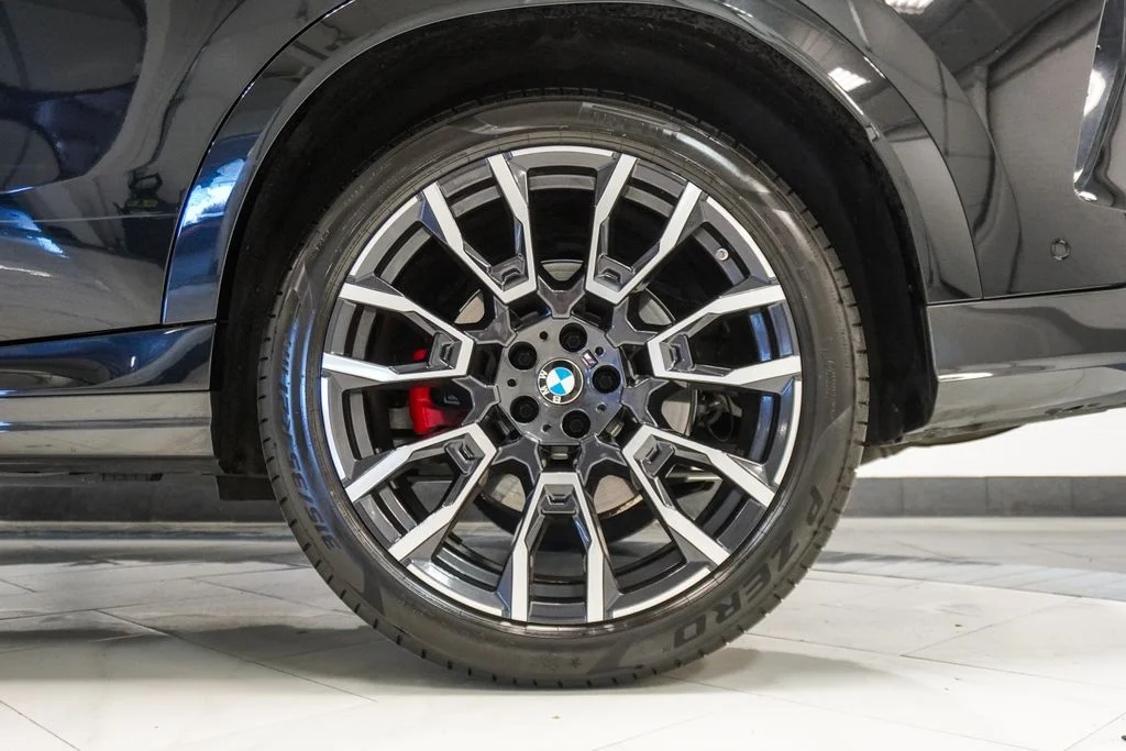 Used 2024 Black BMW xDrive40i image 42