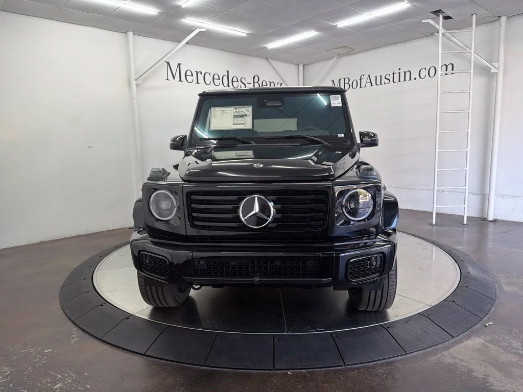 New 2027 Black Mercedes-Benz G 580 image 2