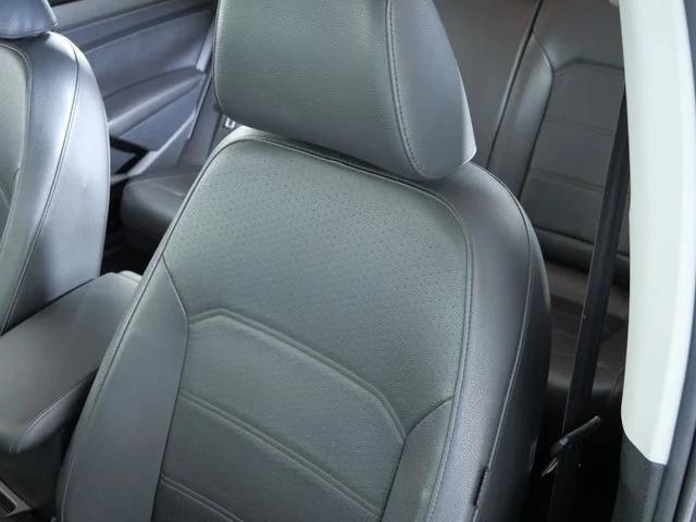 Used 2014 Gray Volkswagen TDI SE image 21