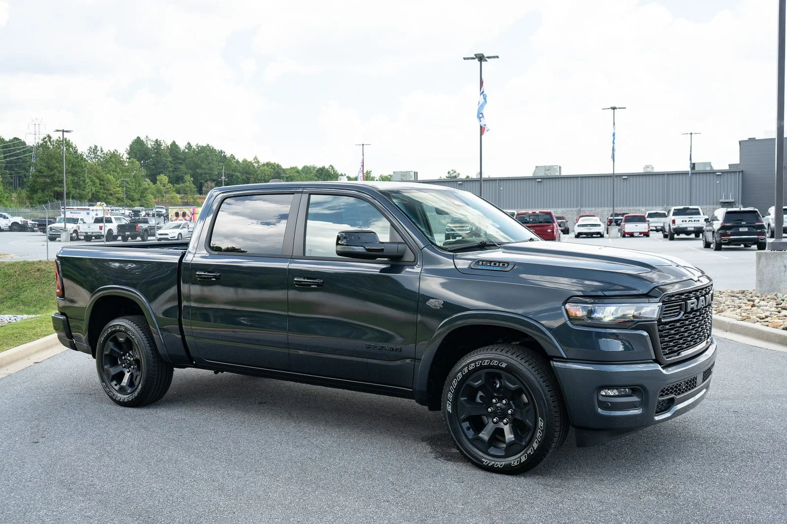 New 2027 Forged Blue Metallic Exterior Paint RAM Big Horn/Lone Star image 12