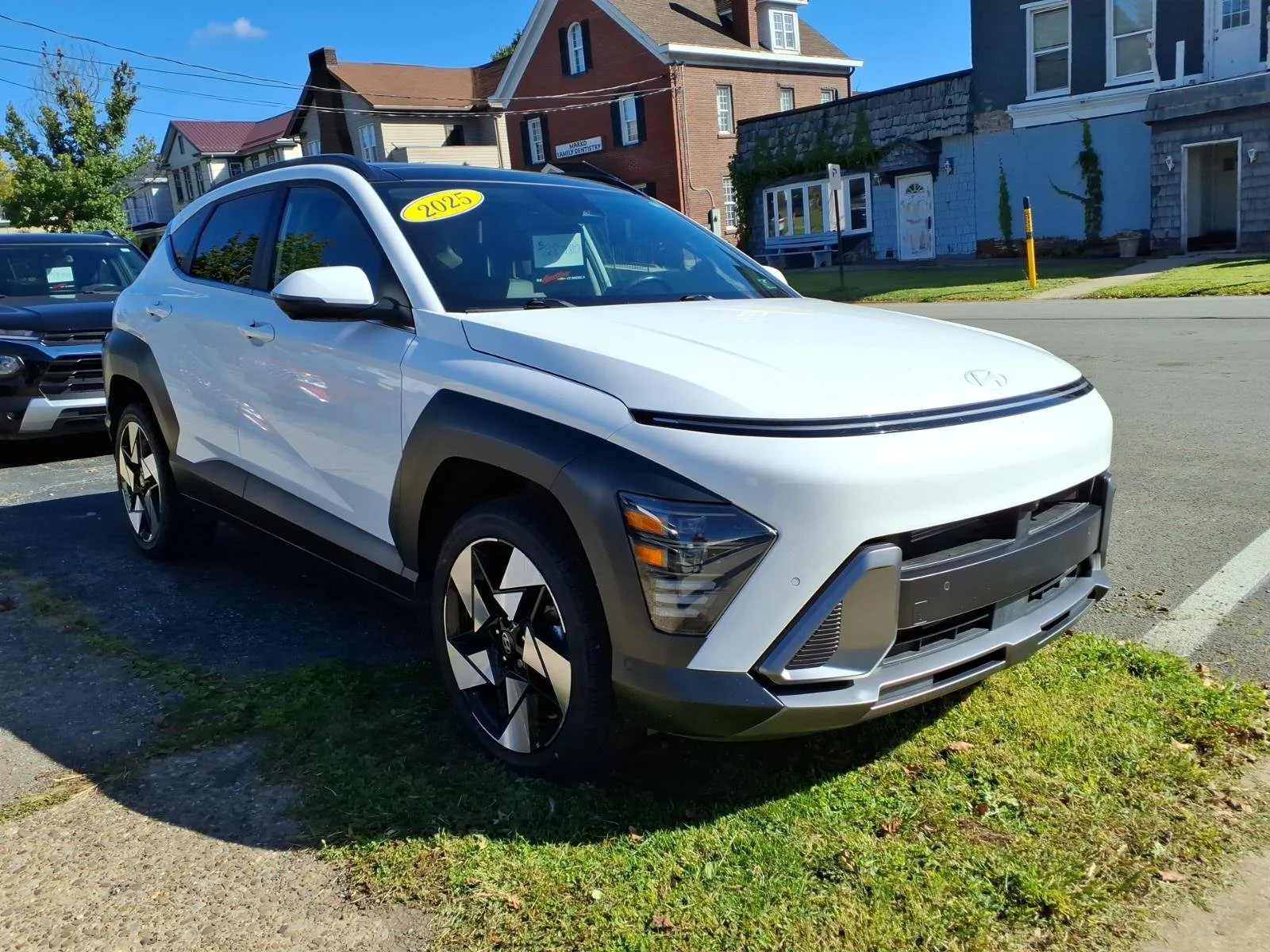 Certified Used 2025 Atlas White Hyundai Limited image 1