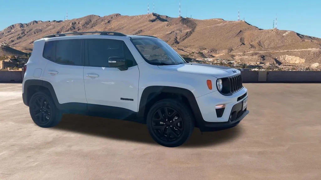 Used 2023 White Jeep Altitude image 14