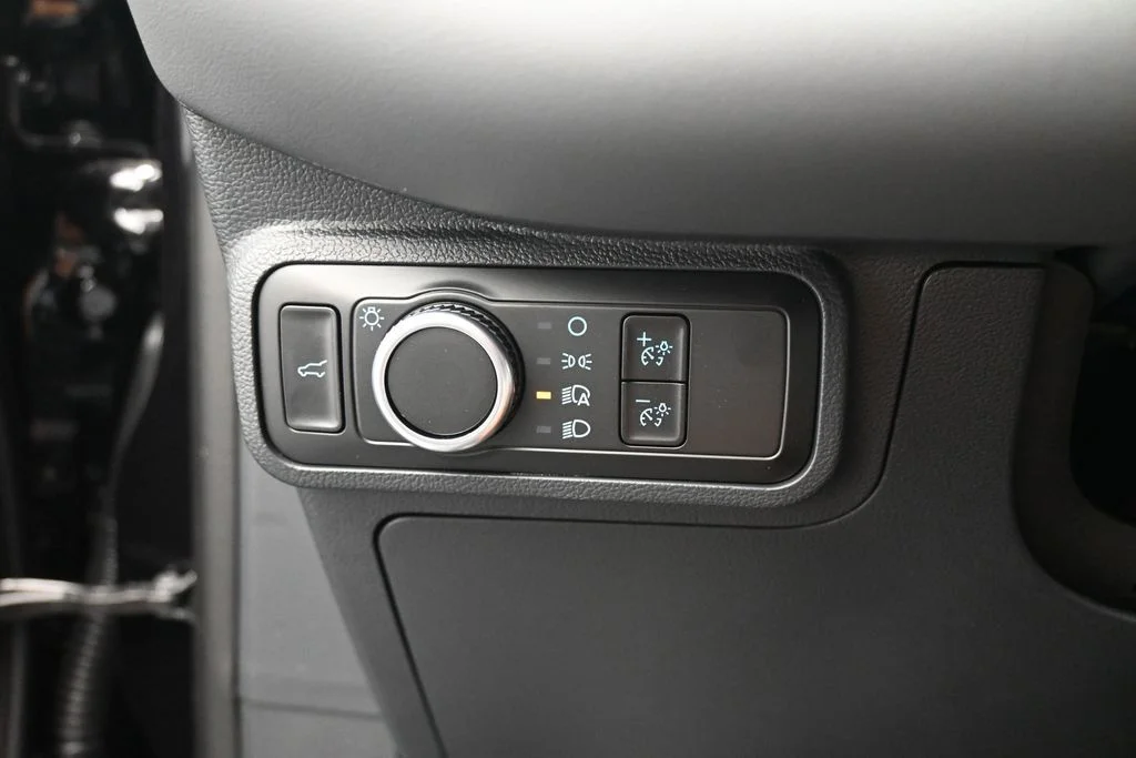 New 2026 Agate Black Metallic Ford Active image 13