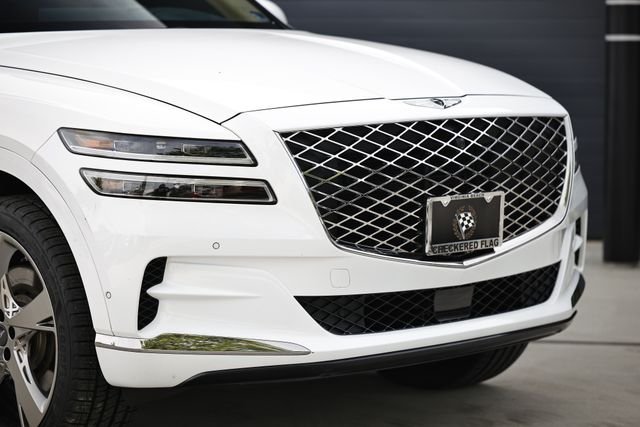 Used 2024 Alta White Genesis 3.5T Prestige image 2