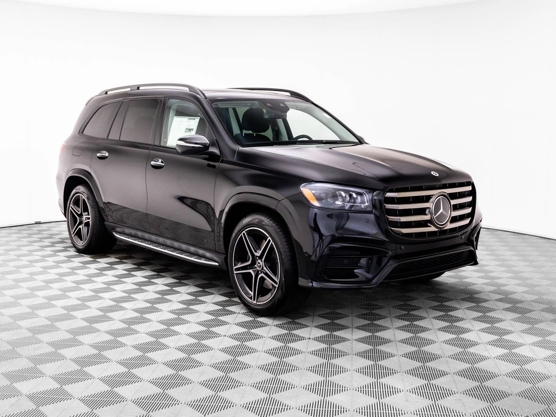 New 2026 Black Mercedes-Benz GLS 450 image 7