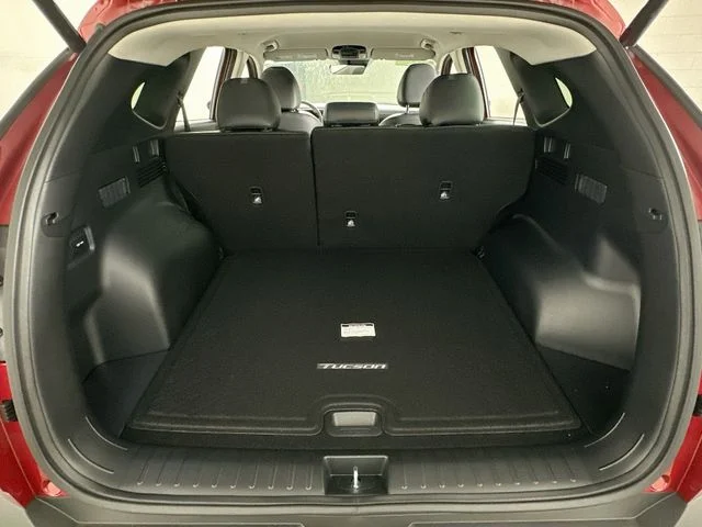 New 2026 Hyundai TUCSON SEL Plus
