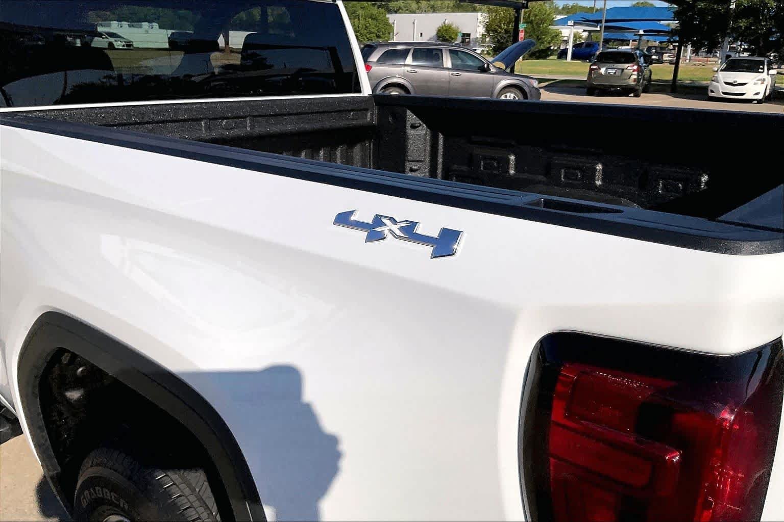 Used 2026 Summit White GMC Pro image 8