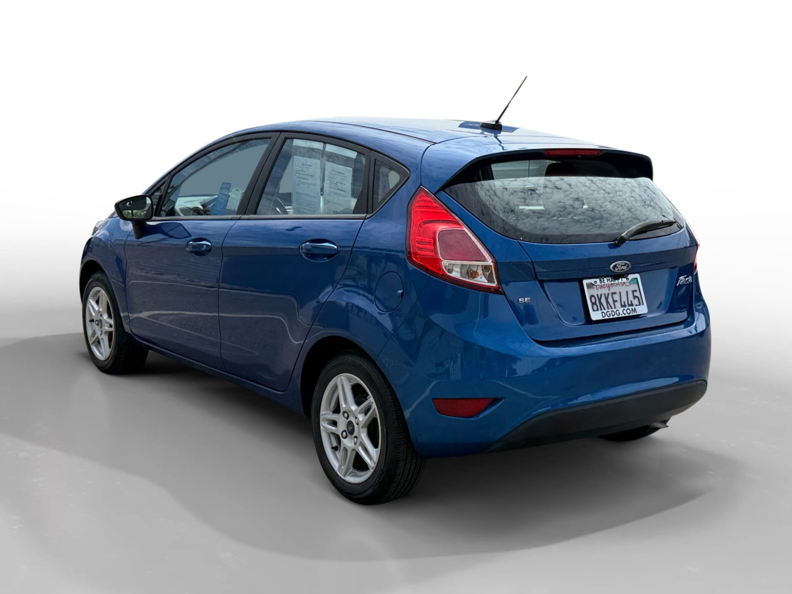 Used 2019 Lightning Blue Metallic Ford SE image 3