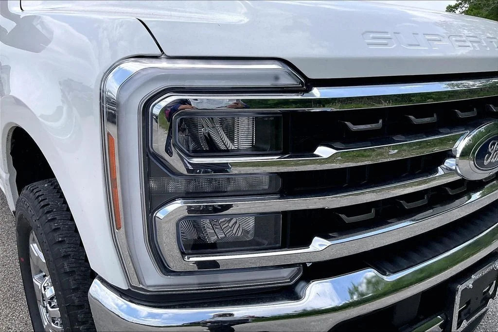 New 2026 Ford Super Duty F-250 King Ranch 4D Crew Cab