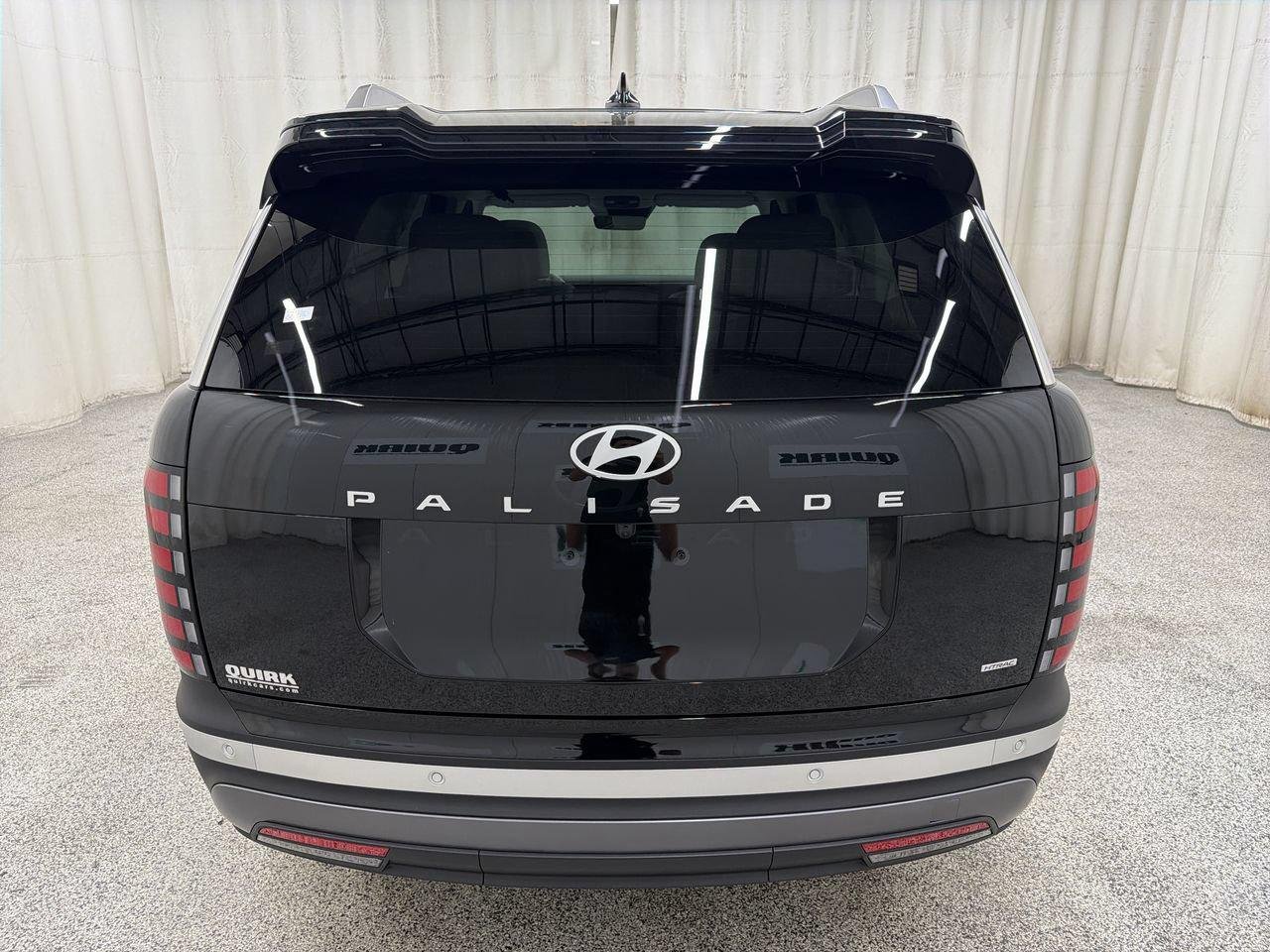 New 2027 Abyss Black Pearl Hyundai SEL Premium AWD image 7