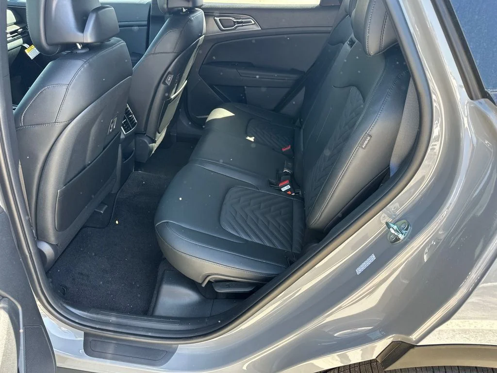 New 2026 Black Kia X-Line image 21