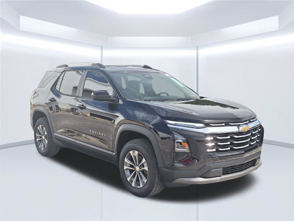 2027 Chevrolet Equinox LT - Photo 11