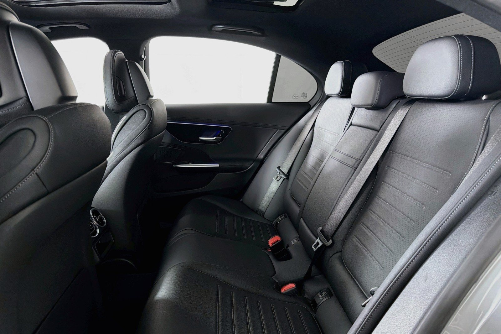 Certified Used 2025 MANUFAKTUR Alpine Grey Mercedes-Benz C 300 image 9