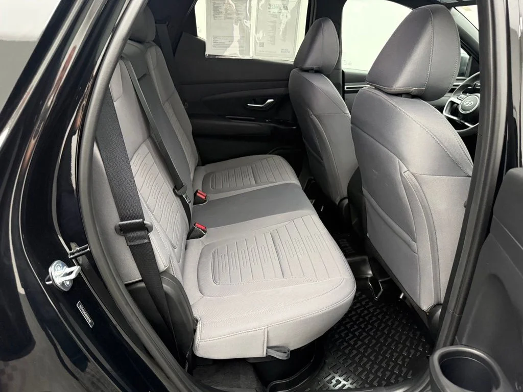 Used 2024 Black Hyundai SEL image 41