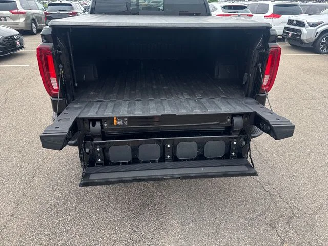 Used 2023 Black GMC Denali image 10