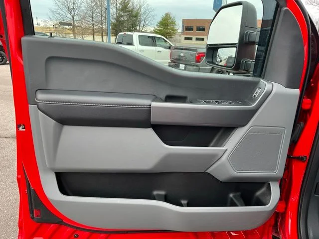 Used 2023 Red Ford XLT image 13