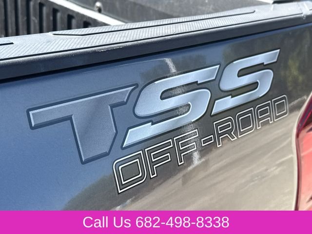 Used 2022 Gray Toyota SR image 5