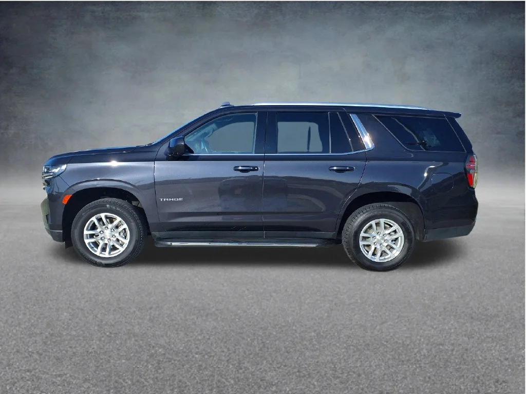 Used 2024 Gray Chevrolet LT image 4