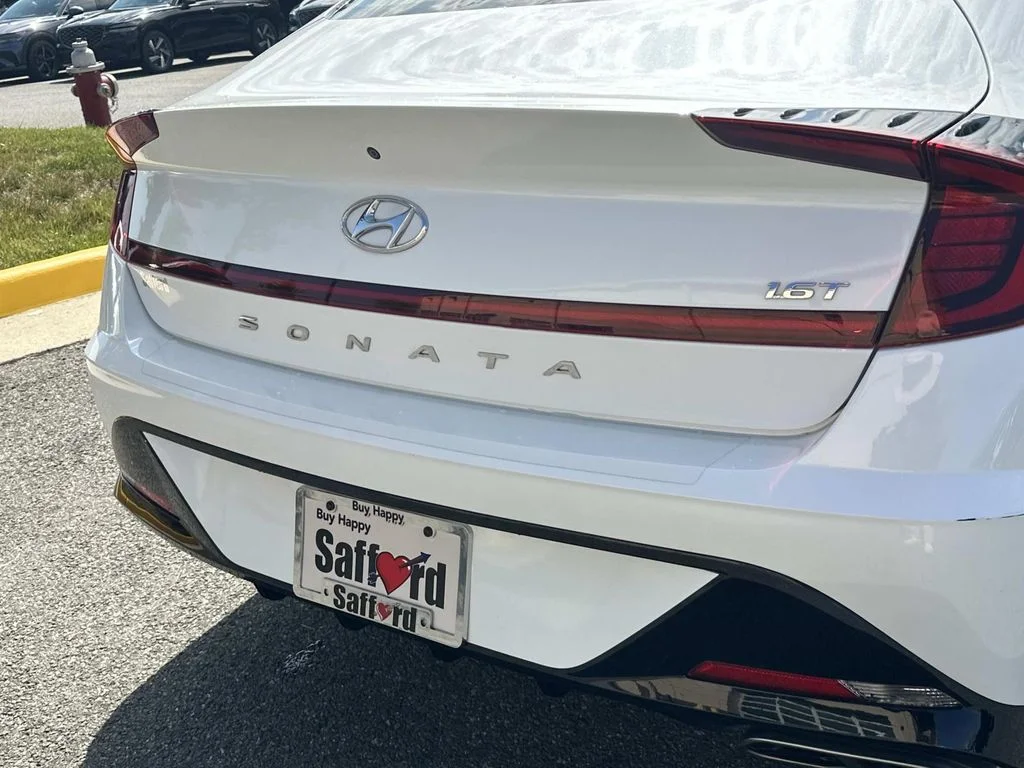 Used 2021 Gray Hyundai SEL Plus image 12