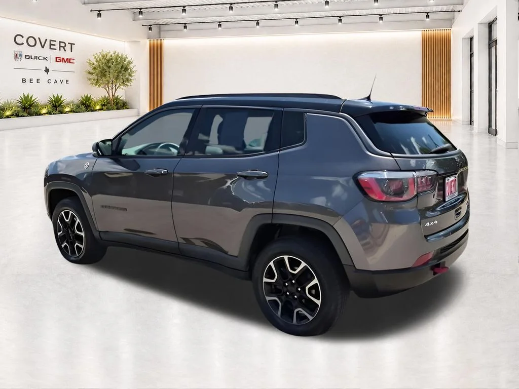 Used 2019 Gray Jeep Trailhawk image 11