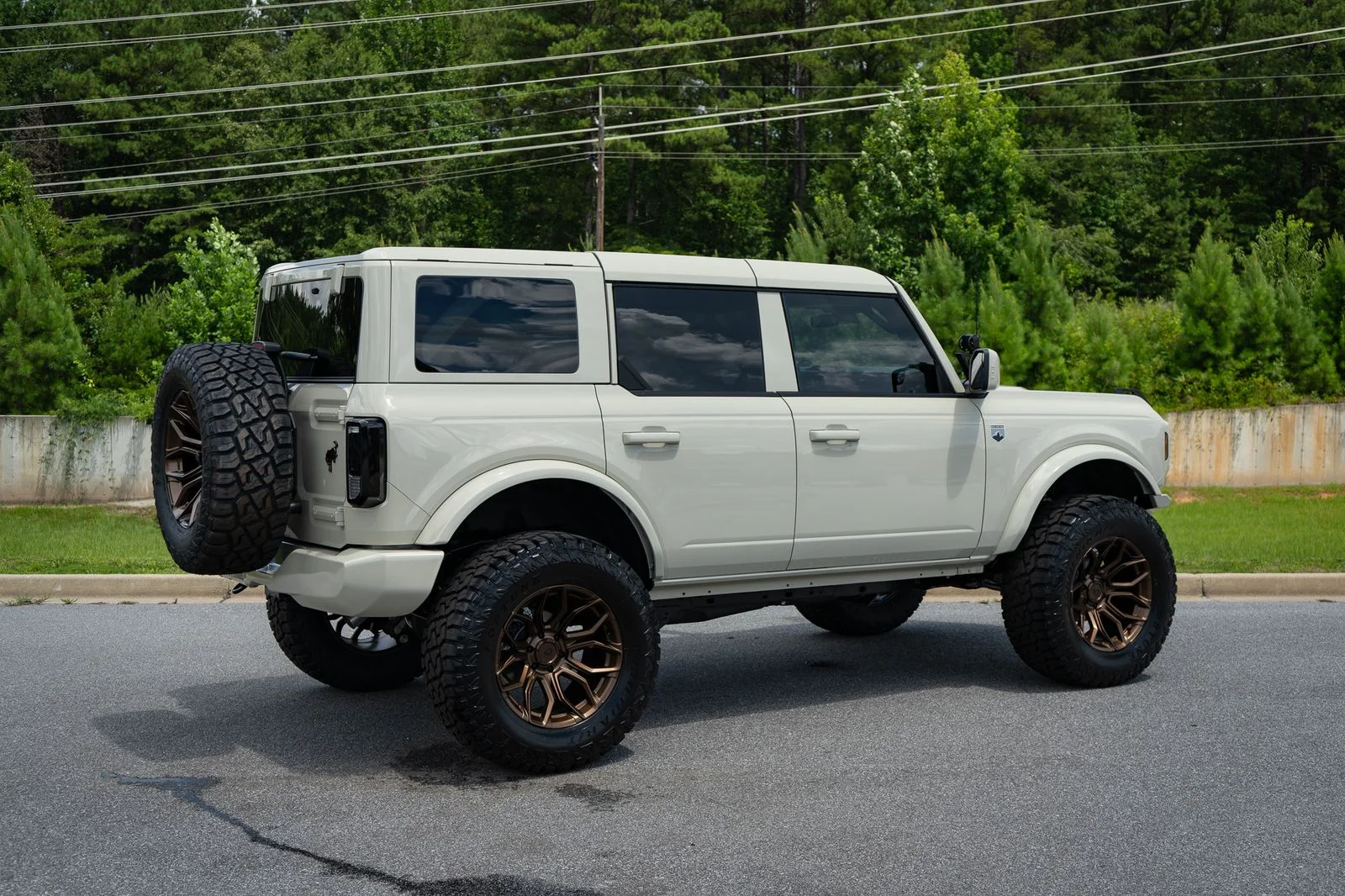 Used 2026 Beige Ford Big Bend image 25