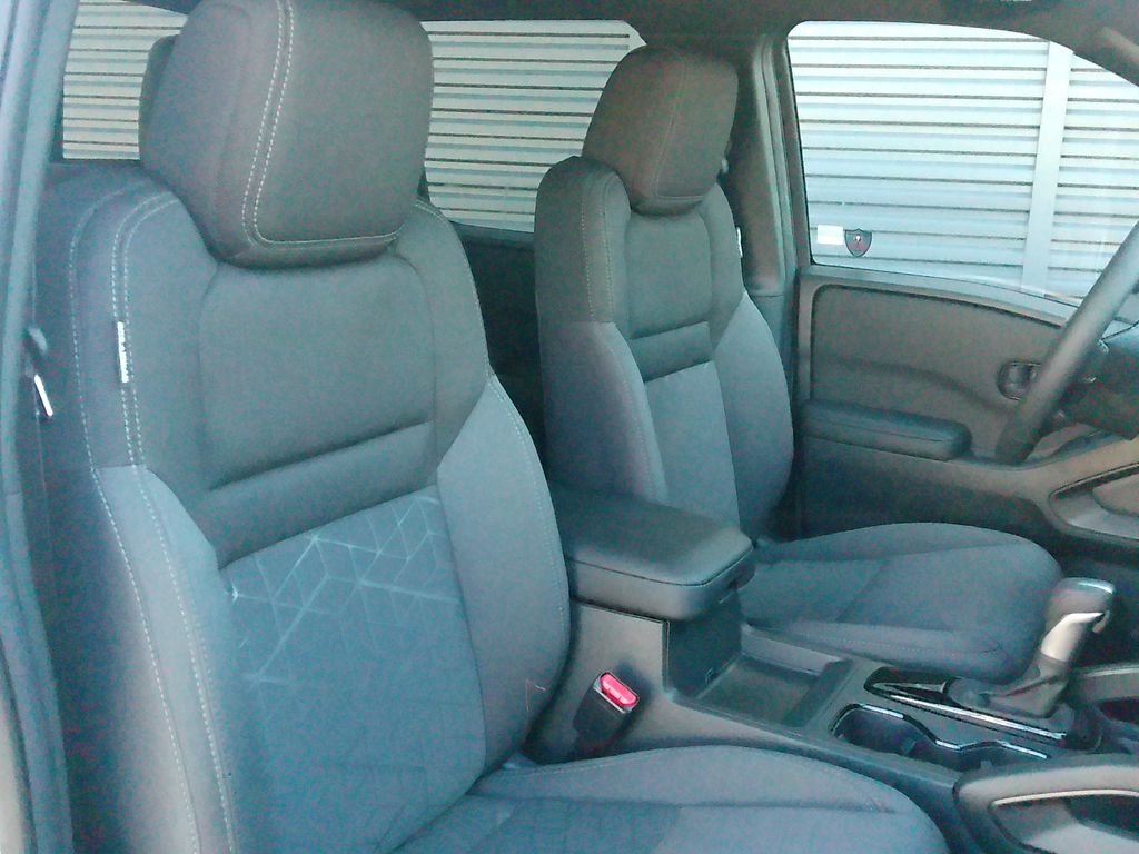 2026 Nissan Frontier SV - Photo 18