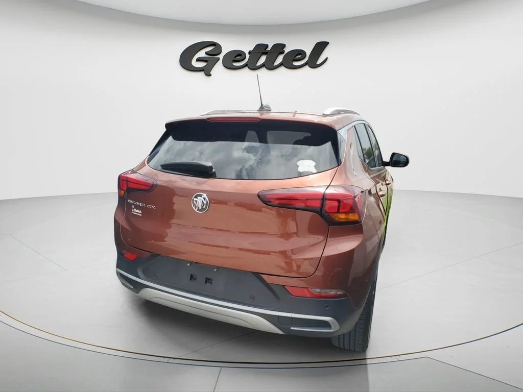 Used 2021 BURNISHED BRONZE METALLIC Buick Select image 5