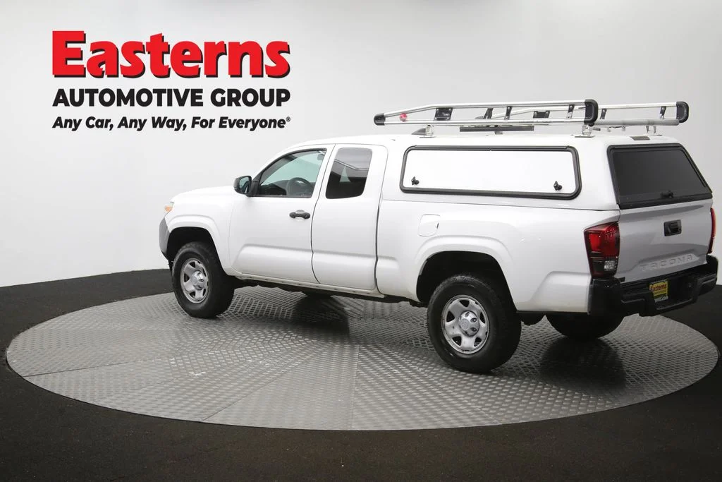 Used 2019 White Toyota SR image 61