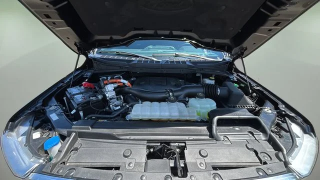 Used 2023 Blue Ford Platinum image 32