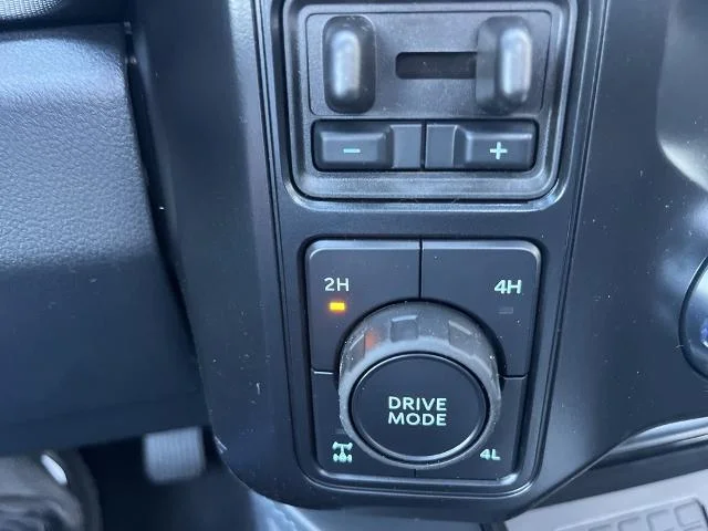New 2026 Avalanche Ford F-250® Platinum® image 58