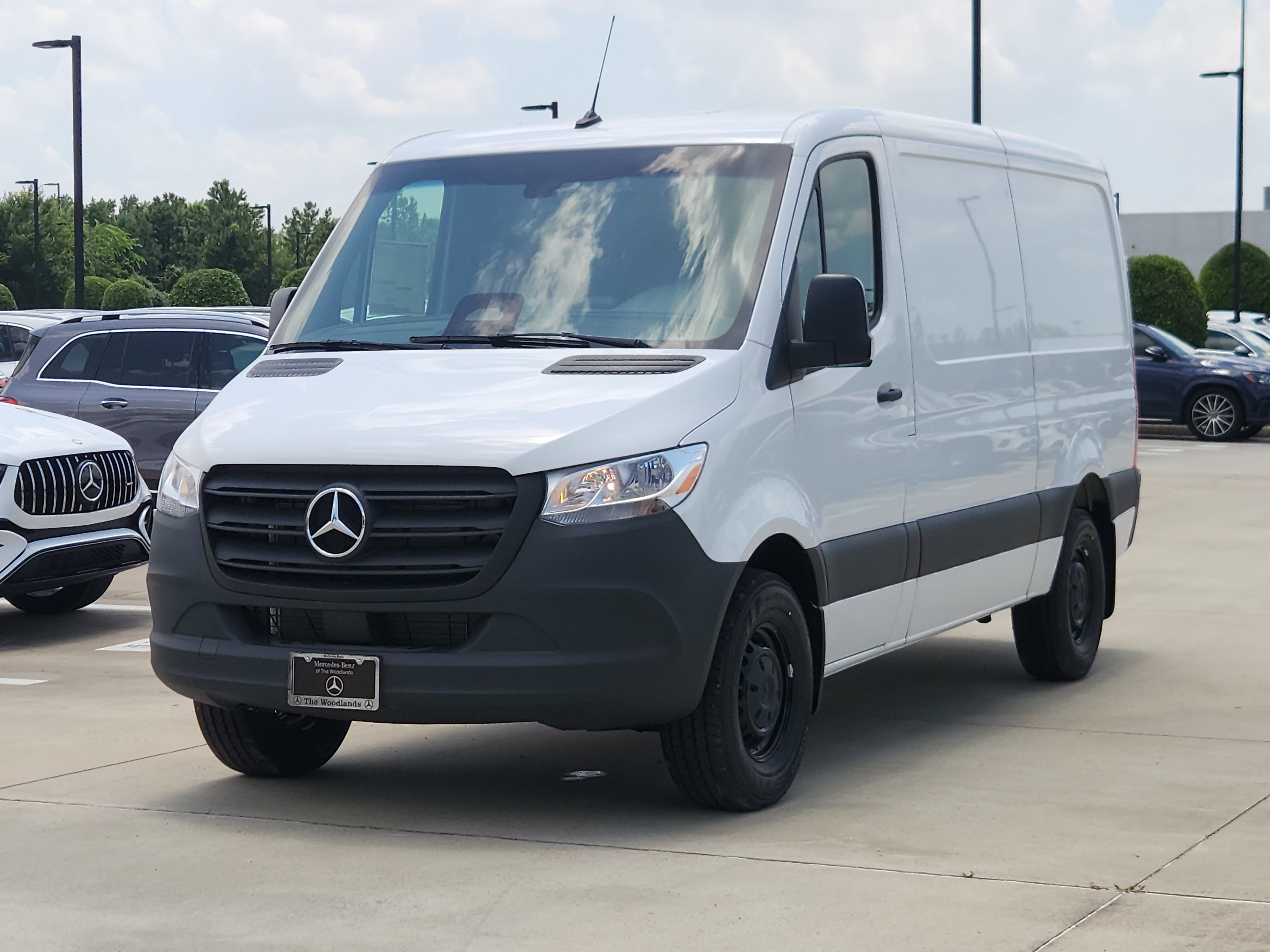New 2026 Arctic White Mercedes-Benz Cargo 144 WB image 2
