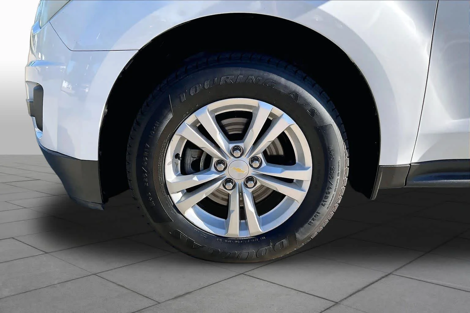 Used 2014 Summit White Chevrolet LS image 11