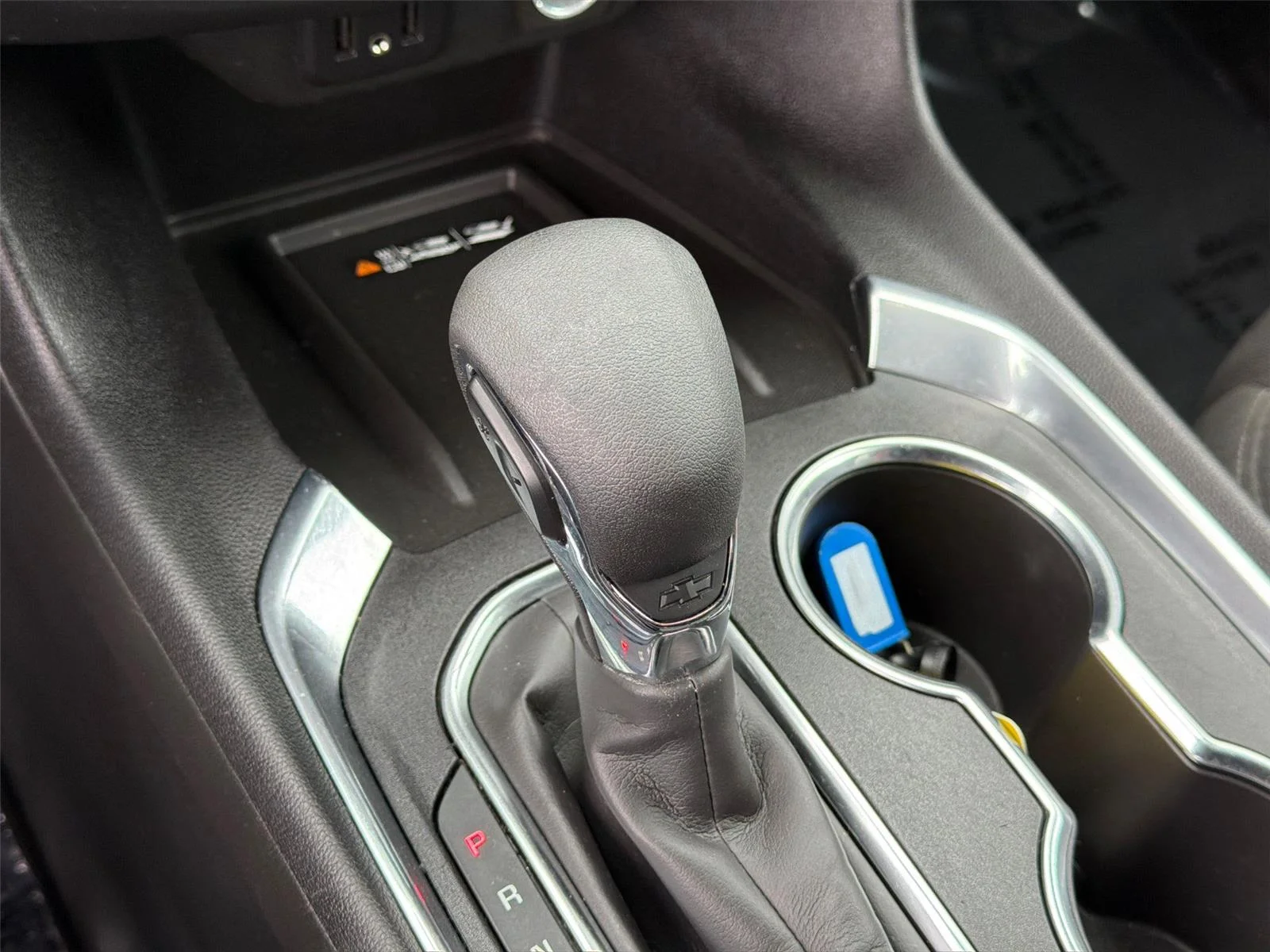 Used 2023 Mosaic Black Metallic Chevrolet LT Cloth image 15