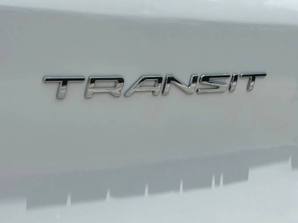 Certified Used 2025 Oxford White Ford XLT image 22