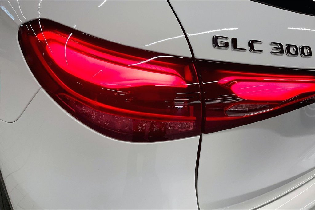 2024 Mercedes-Benz GLC GLC 300 - Photo 24