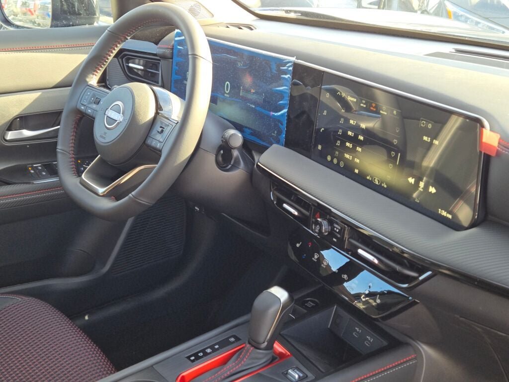 New 2026 Deep Blue Pearl Nissan SR image 8