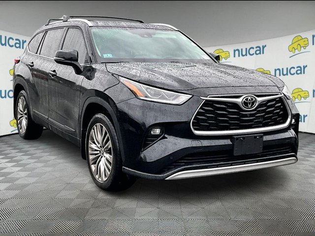 2022 Toyota Highlander Platinum