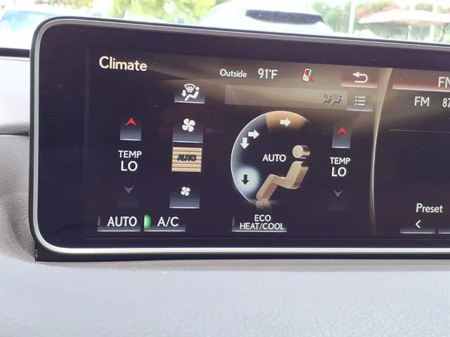 Used 2019 Satin Cashmere Metallic Lexus Base image 12