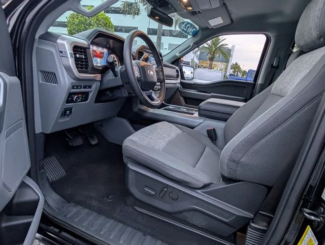 2023 Ford F-150 XLT - Photo 7