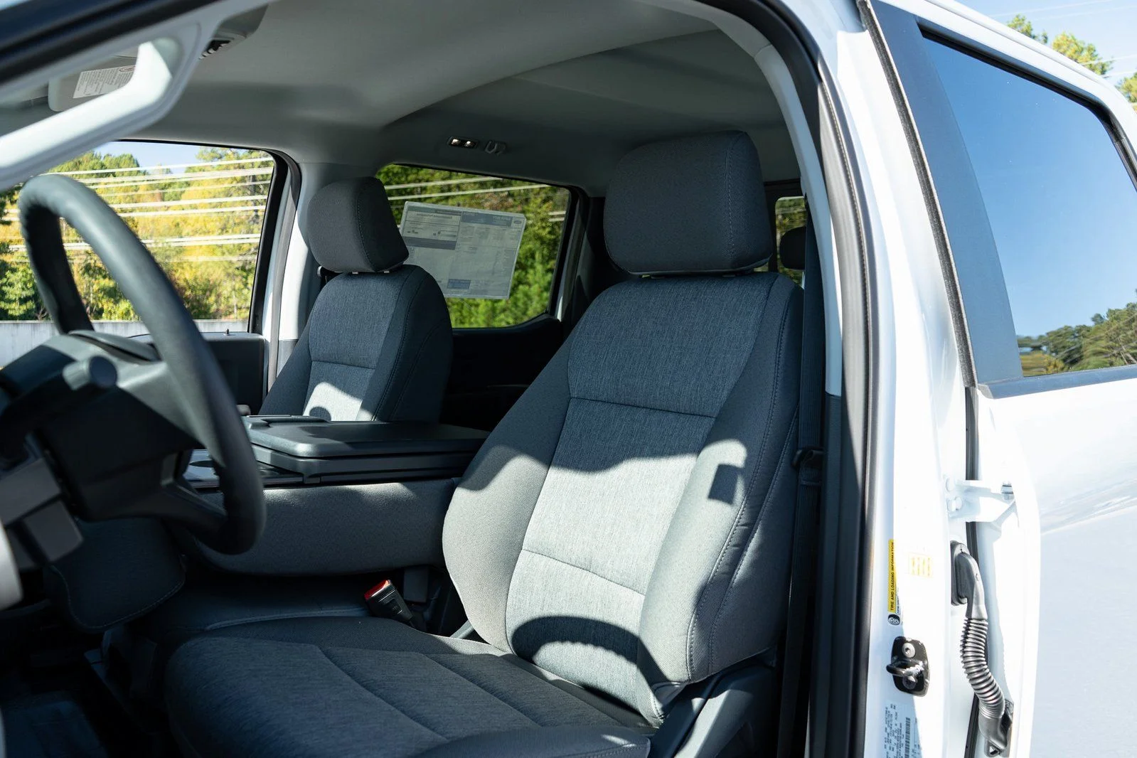 New 2026 Oxford White Ford F-350® XL image 15