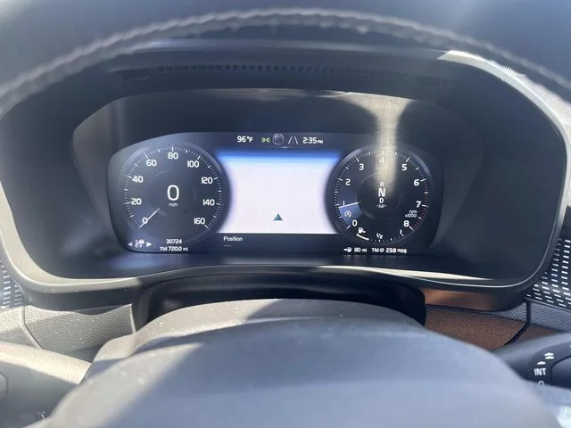 Used 2021 White Volvo R-Design image 35