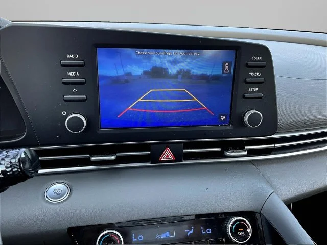 Used 2023 Blue Hyundai SEL image 14