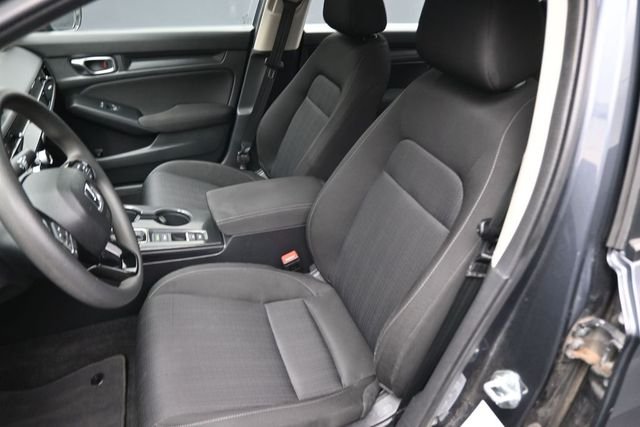 Used 2025  Honda LX image 19