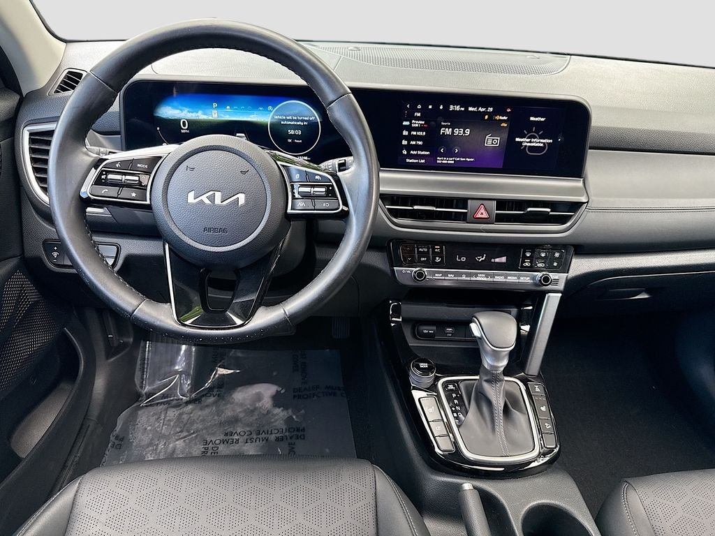 Used 2024 Pluton Blue Kia EX image 23