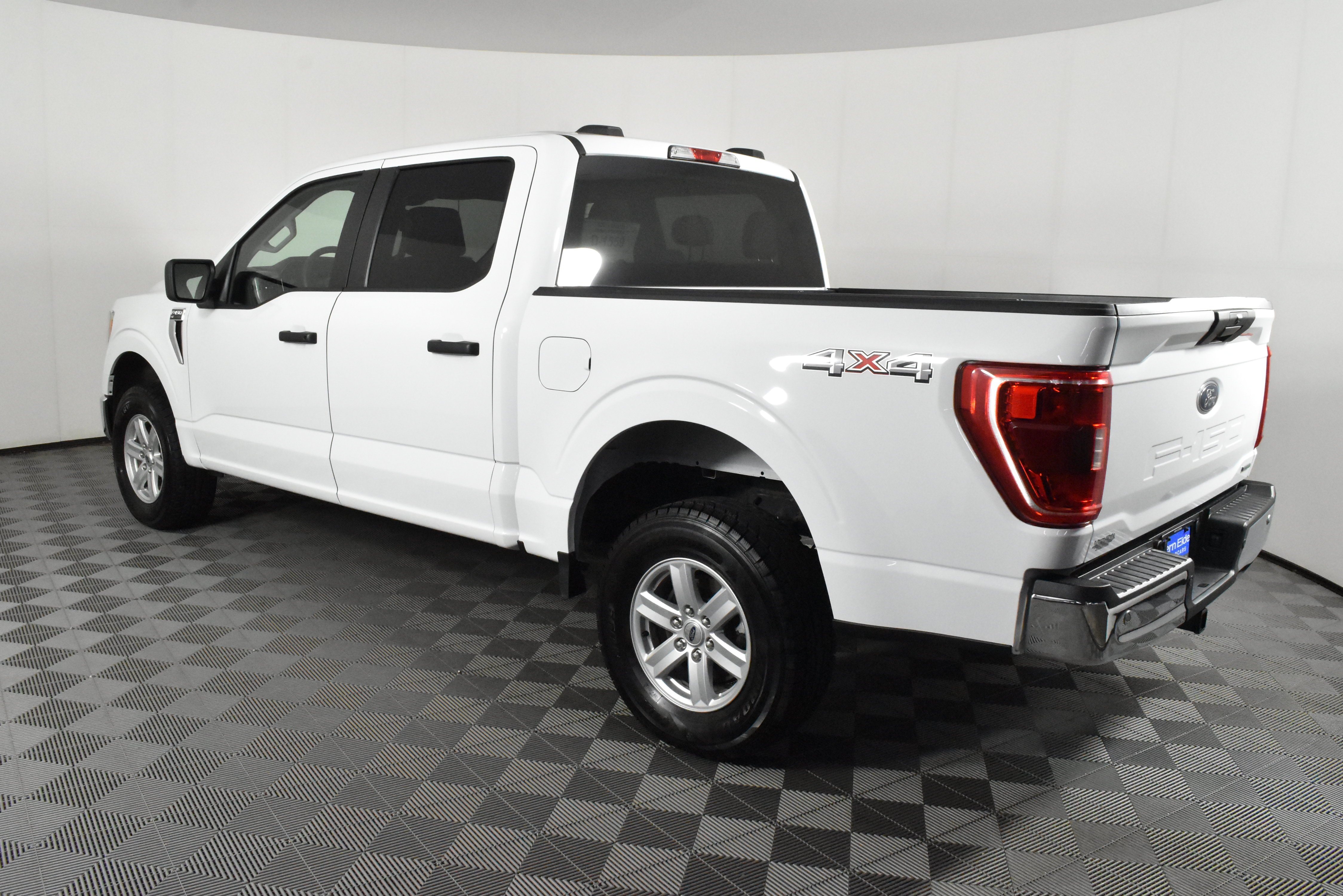 2022 Ford F-150 XLT - Photo 8
