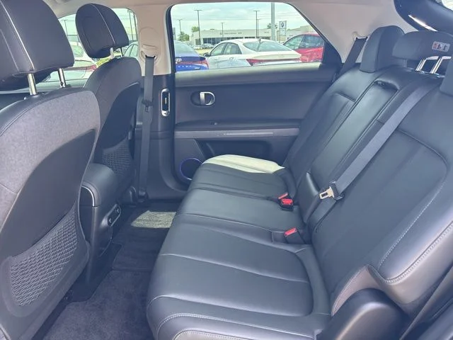 Used 2023 Abyss Black Hyundai SEL image 30