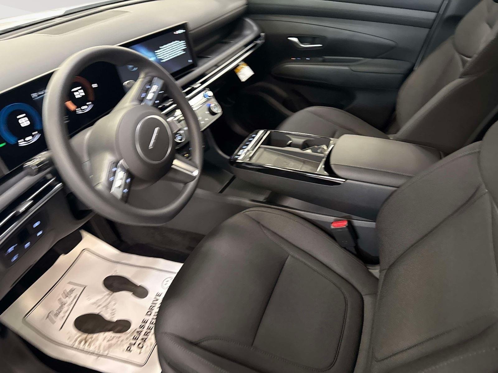 New 2025 Creamy White Pearl Hyundai SEL image 22