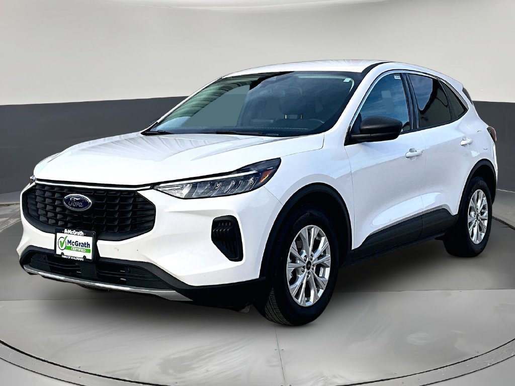 Used 2024 White Ford Active image 3