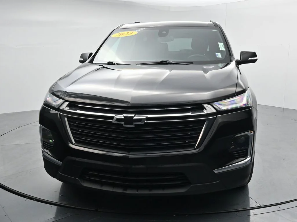 Used 2023 Black Chevrolet LT image 3