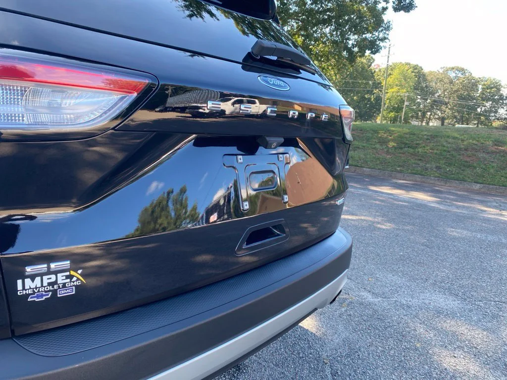 Used 2020  Ford SE image 32